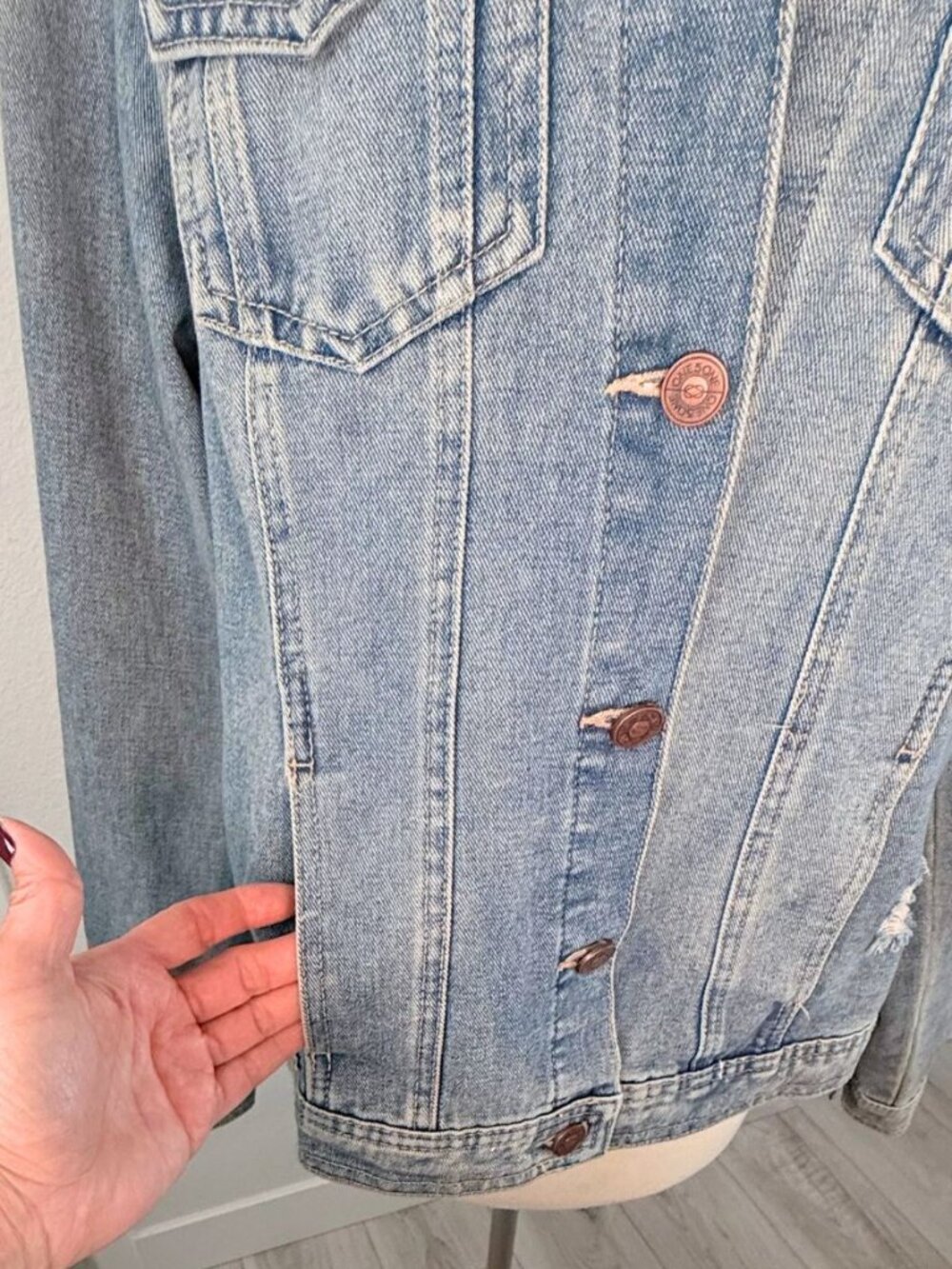 One 5 One Jean Jacket - Picture 6 of 7